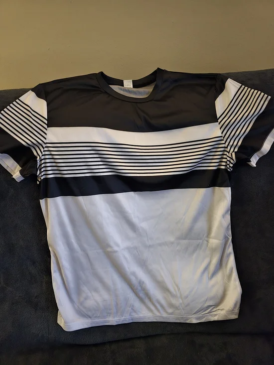 Men's Black & White Striped Athletic 2 Pc Outfit - Picture 6 of 8